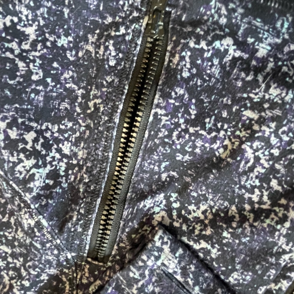 Lululemon Define Running Jacket - image 5